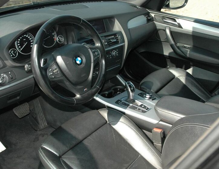 BMW X3 7
