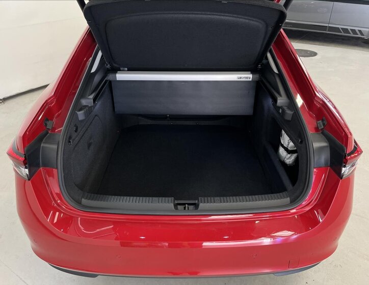 Škoda Superb Liftback 2,0 l 110 kw