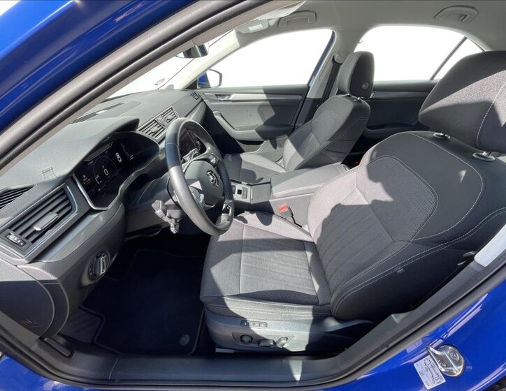 Škoda Superb Liftback 1,5 l 110 kw