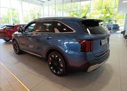 KIA Sorento 4