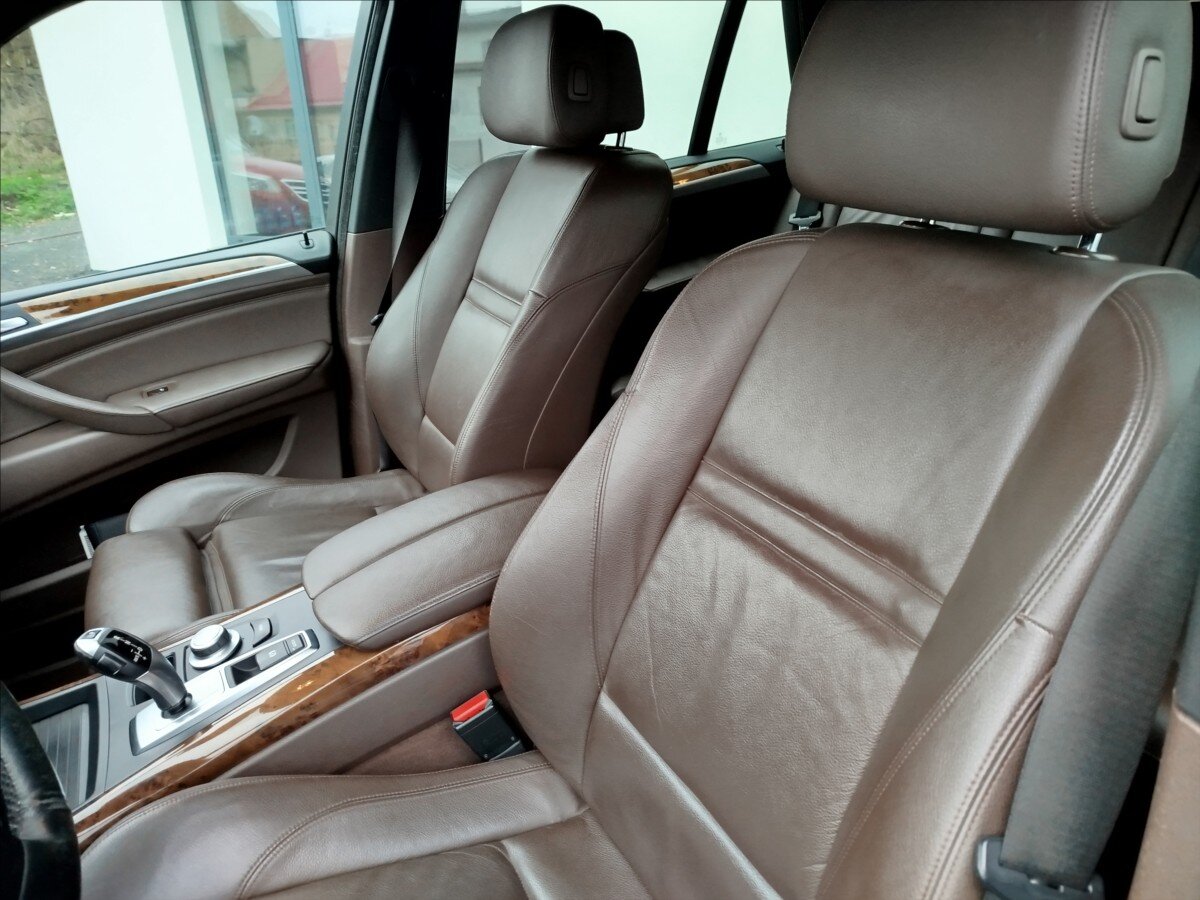 BMW X5 SUV / Terénní 3,0 l 173 kw