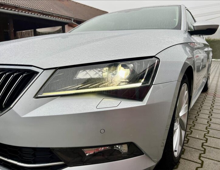 Škoda Superb 49