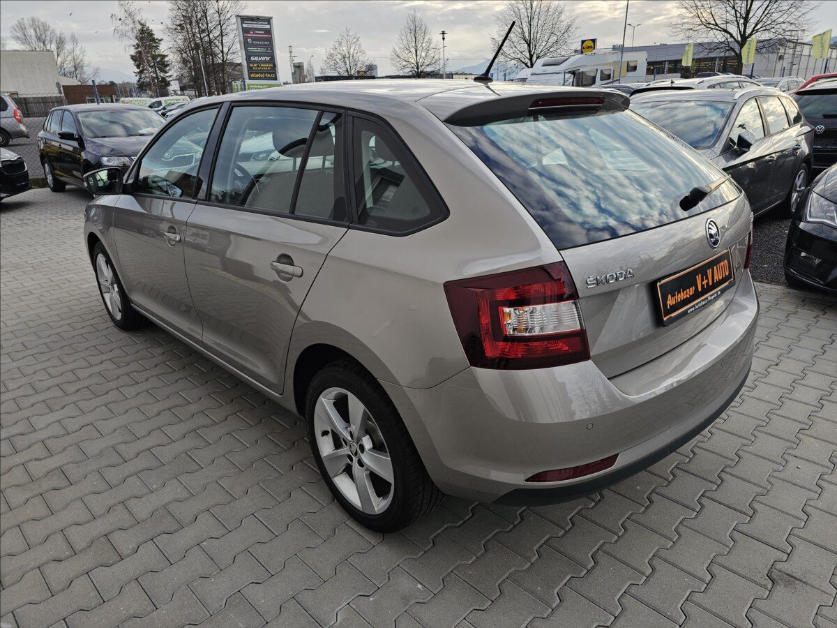 Škoda Rapid