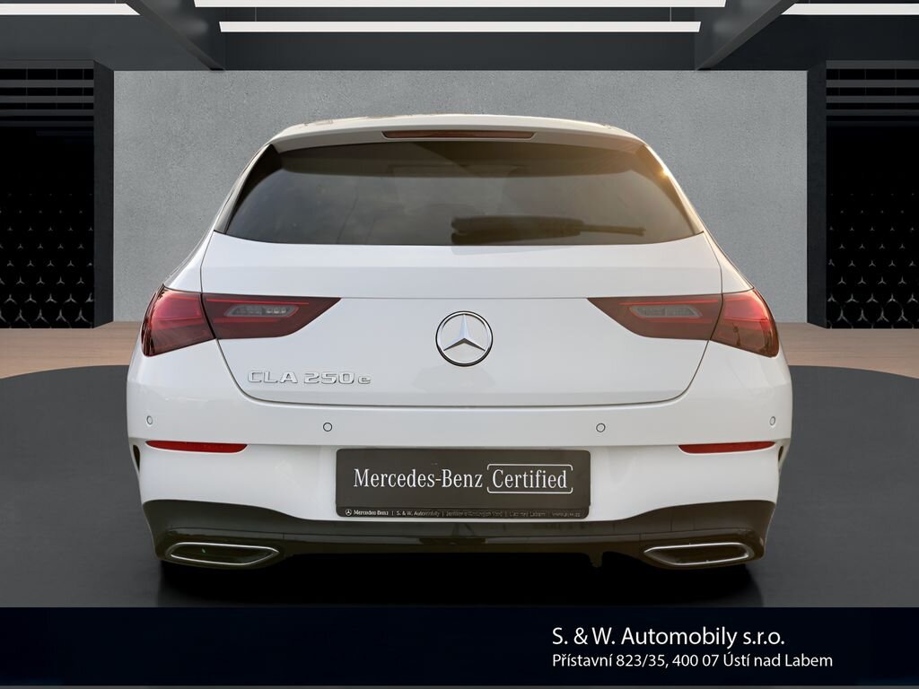 Mercedes-Benz CLA Kombi 1,3 l 120 kw