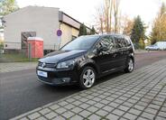 Volkswagen Touran 1