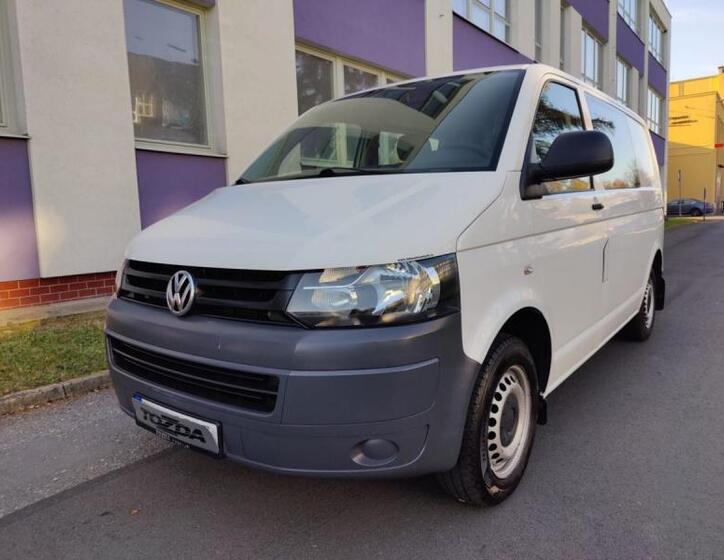 Volkswagen Transporter 1