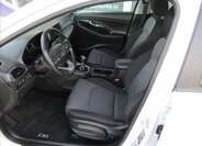 Hyundai i30 19