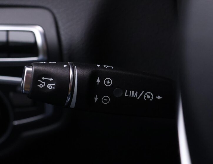 Mercedes-Benz GLC 22