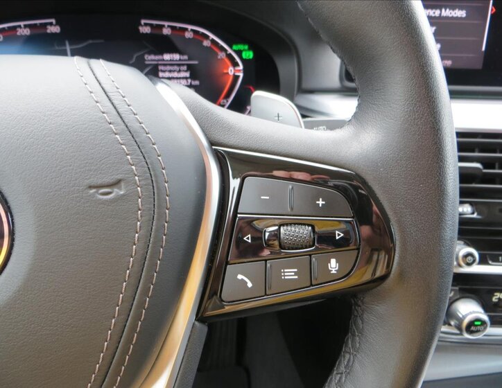 BMW Řada 6 Liftback 3,0 l 245 kw