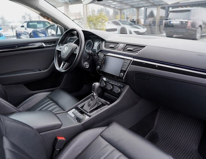 Škoda Superb Sedan 2,0 l 140 kw