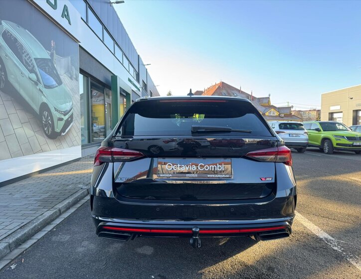 Škoda Octavia Kombi 2,0 l 195 kw