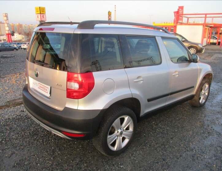 Škoda Yeti SUV / Terénní 1,2 l 77 kw