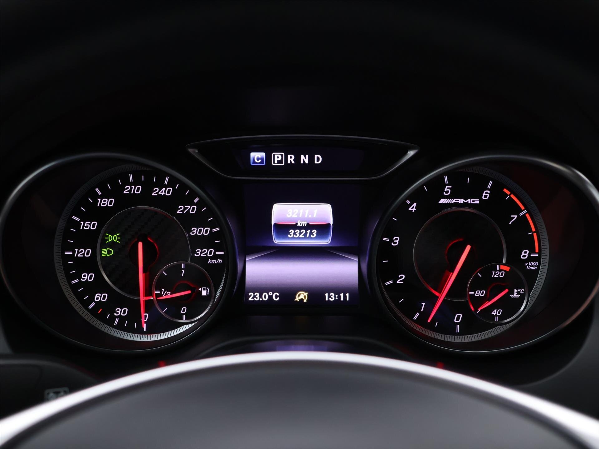 Mercedes-Benz CLA Sedan / Limuzína 2,0 l 280 kw