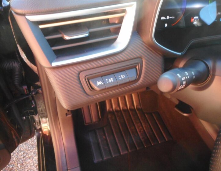 Renault Clio Hatchback 1,6 l 69 kw