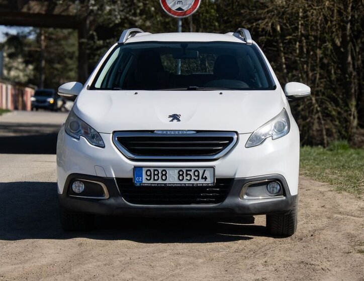 Peugeot 2008 SUV / Terénní 1,2 l 60 kw