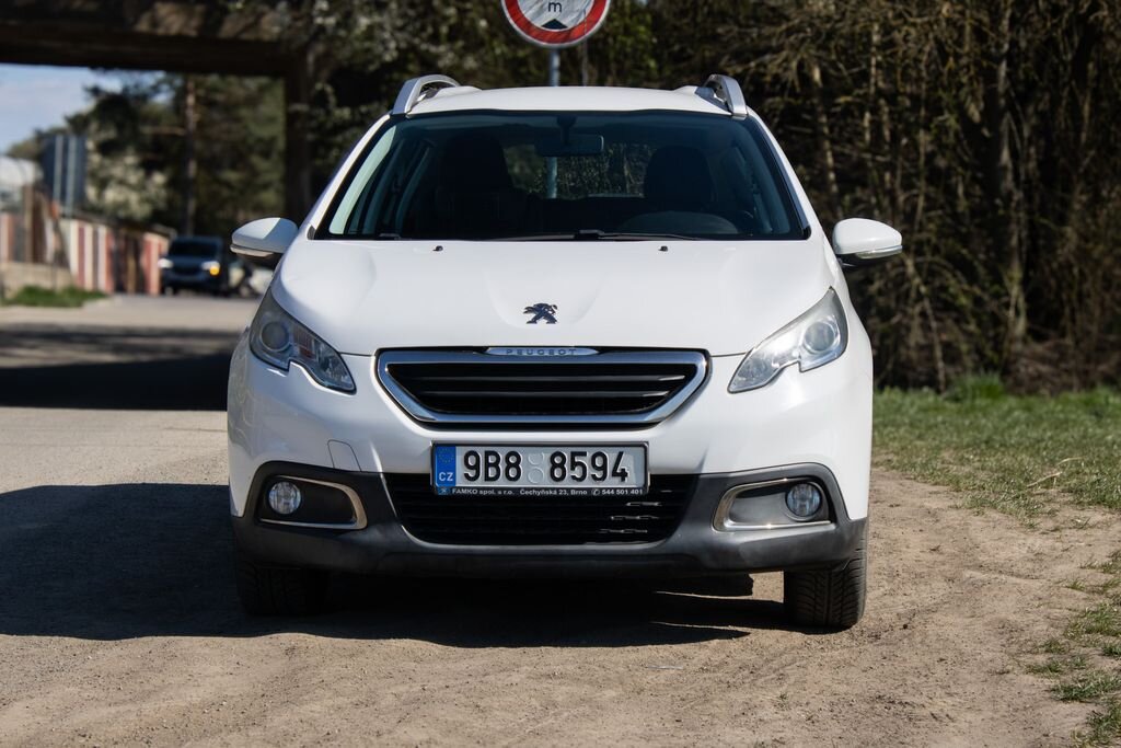 Peugeot 2008 SUV / Terénní 1,2 l 60 kw