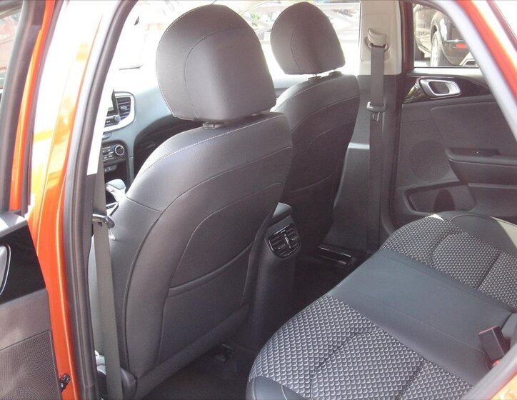 KIA XCeed SUV 1,5 l 103 kw