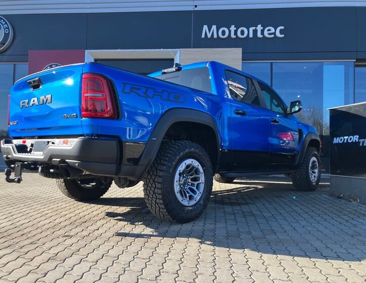 Dodge RAM Pick-up 3,0 l 403 kw