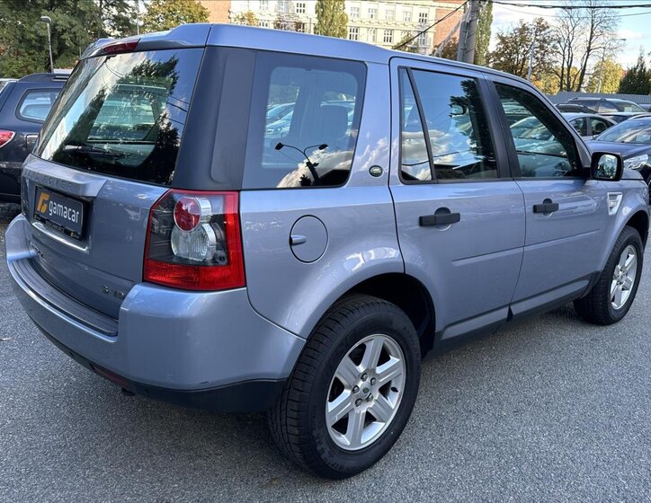 Land Rover Freelander SUV / Terénní 2,2 l 112 kw