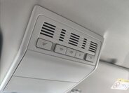 Volkswagen Caravelle 38