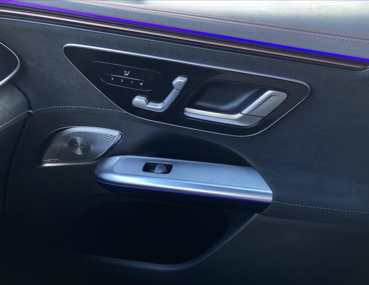 Mercedes-Benz EQE SUV 0,0 300 kw