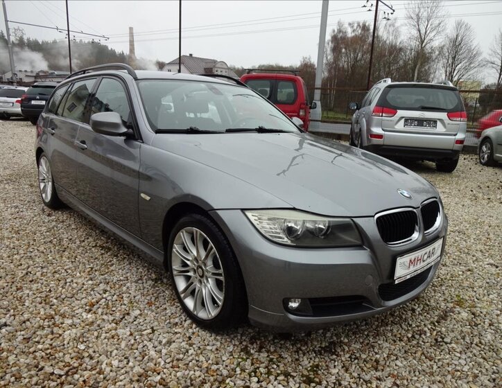 BMW Řada 3 9