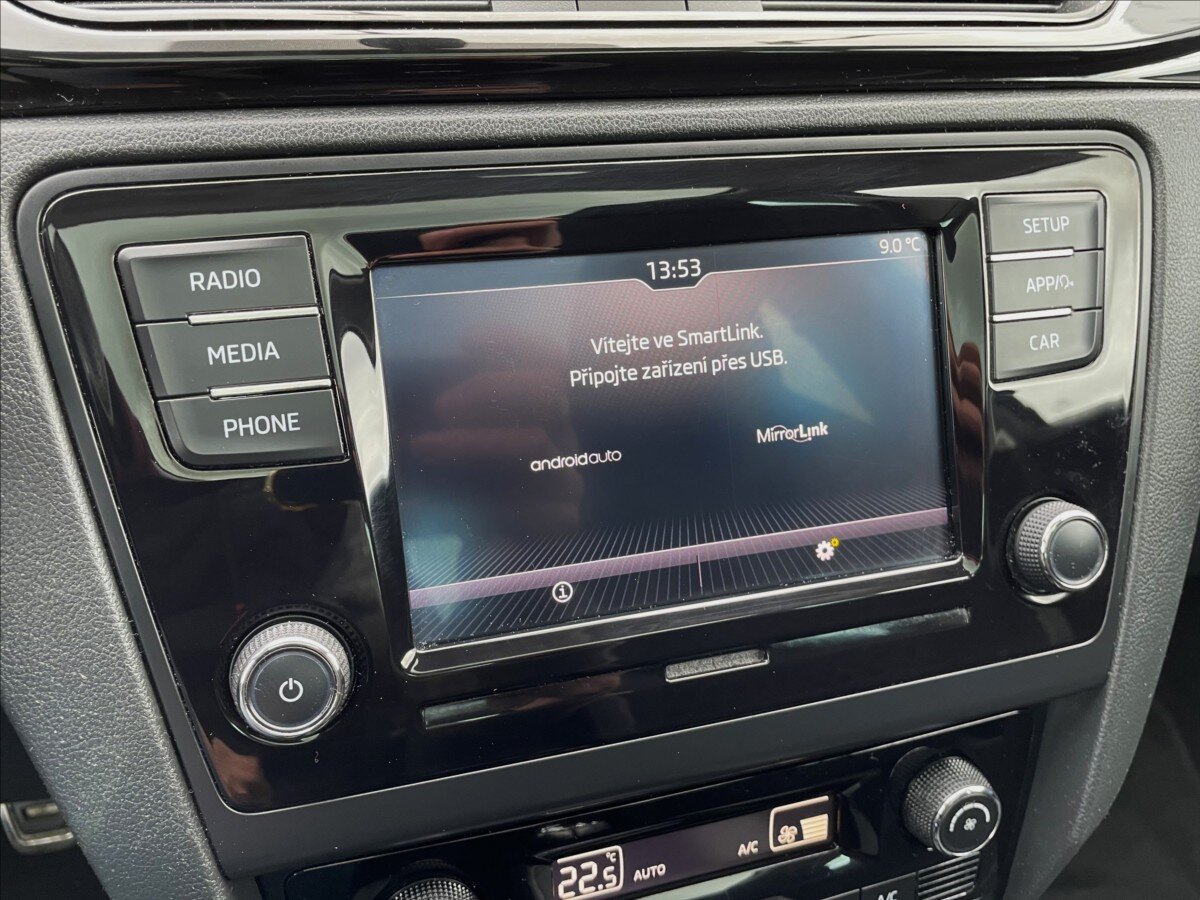 Škoda Rapid Hatchback 999,0 70 kw