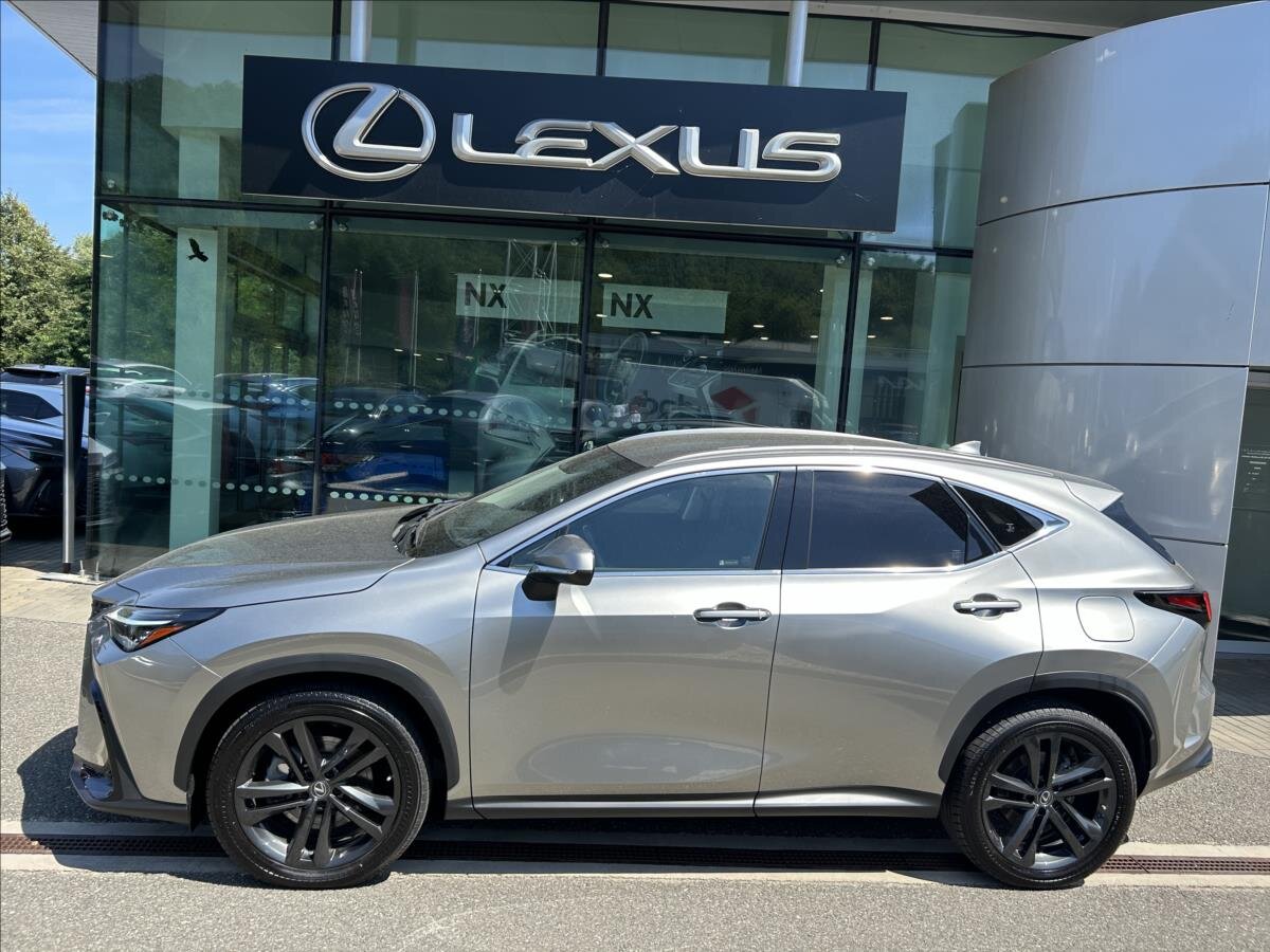 Lexus NX 450h+