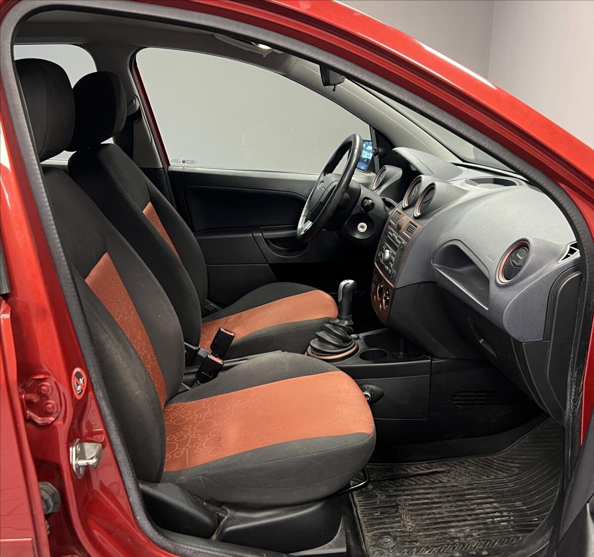 Ford Fiesta Hatchback 1,3 l 51 kw