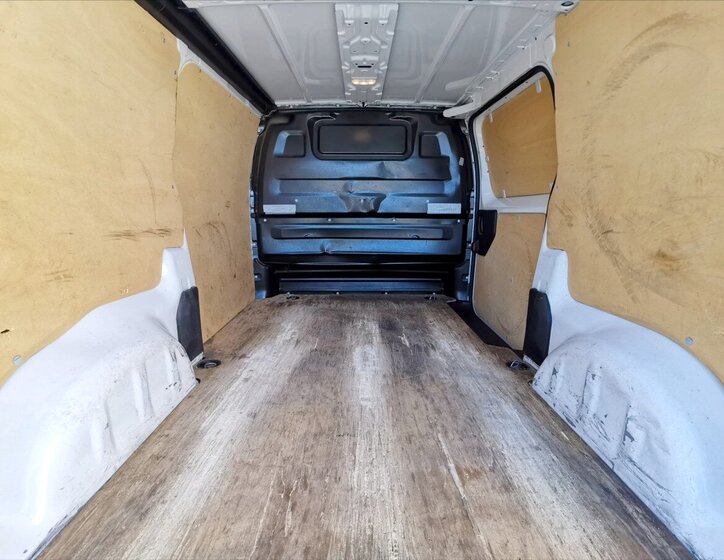 Opel Vivaro Ostatní 2,0 l 110 kw
