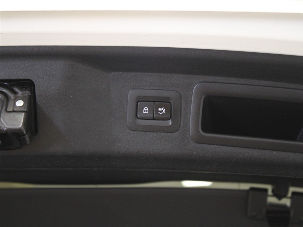 Mazda CX-60 SUV / Terénní 2,5 l 241 kw