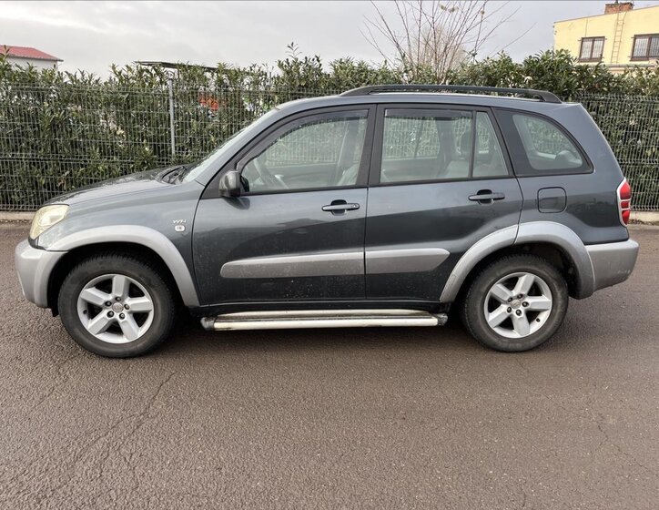 Toyota RAV4 4
