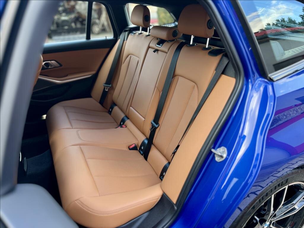 BMW Řada 3 Kombi 3,0 l 210 kw