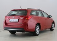 Toyota Auris Kombi 1,6 l 97 kw