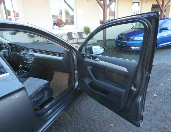 Volkswagen Passat 22