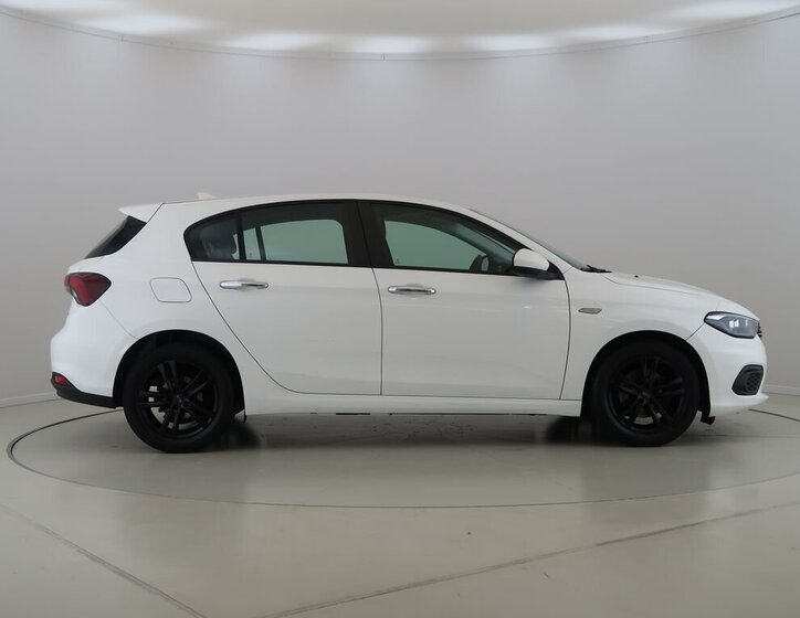 Fiat Tipo Sedan / Limuzína 1,4 l 70 kw