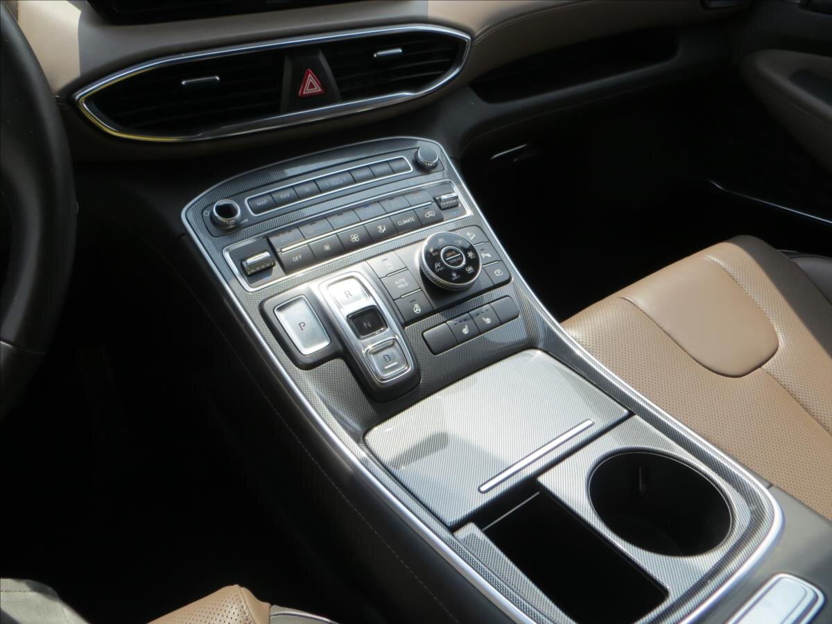 Hyundai Santa Fe SUV 2,2 l 142 kw