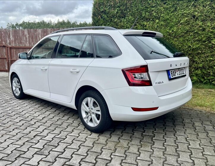 Škoda Fabia Kombi 999,0 70 kw