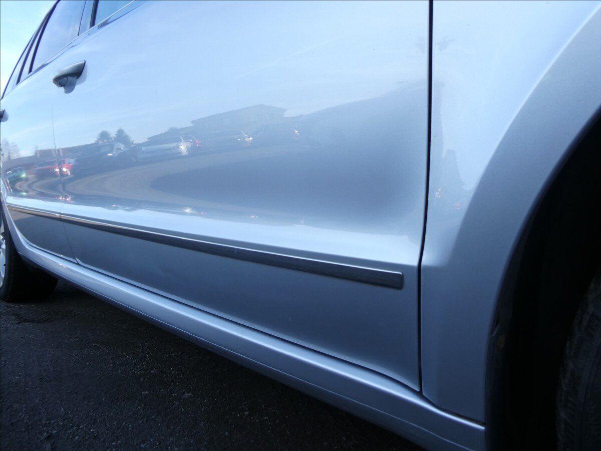 Škoda Superb Kombi 2,0 l 125 kw