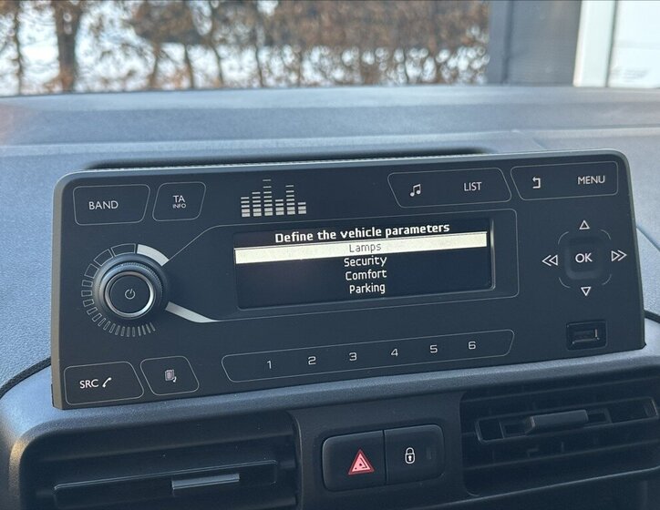 Peugeot Partner Skříň 1,5 l 75 kw