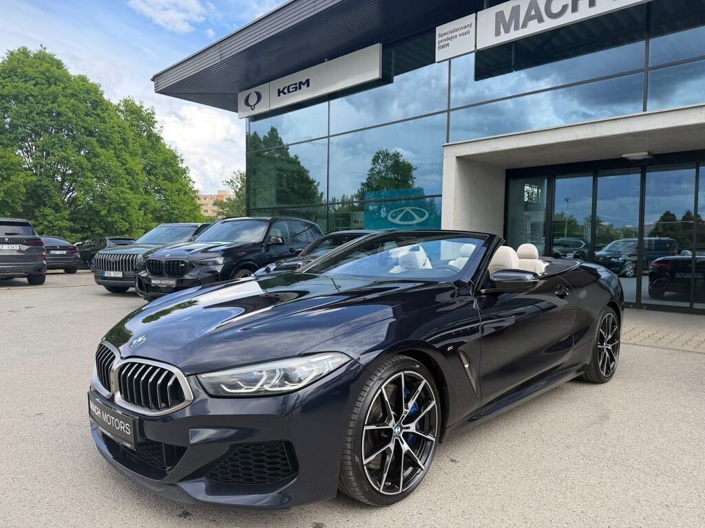 BMW Řada 8 Kabriolet 4,4 l 390 kw