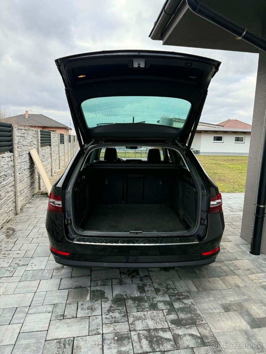 Škoda Superb Kombi 0,0 140 kw