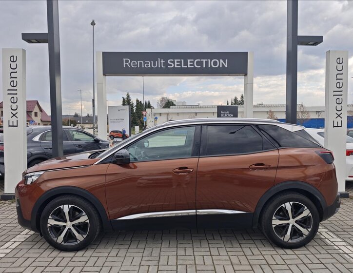 Peugeot 3008 SUV / Terénní 2,0 l 110 kw