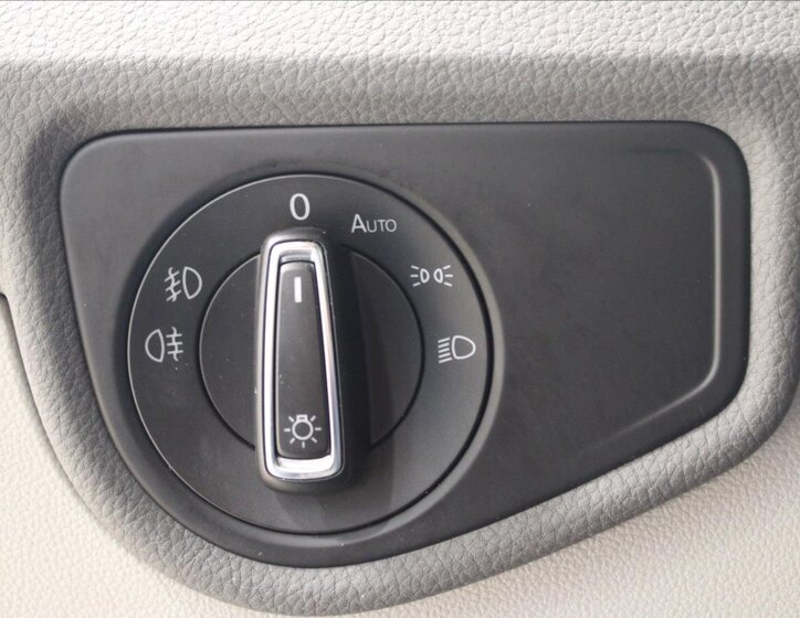 Volkswagen Touran 16