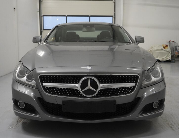 Mercedes-Benz CLS Sedan 3,0 l 195 kw