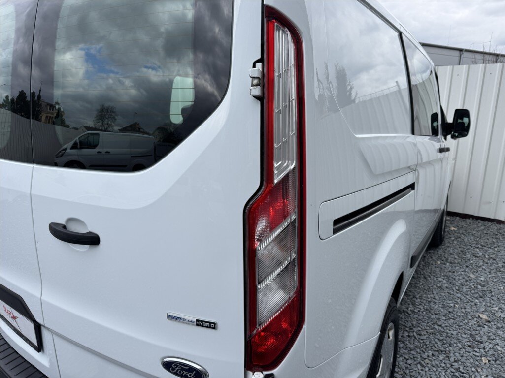 Ford Transit Custom Kombi 2,0 l 96 kw