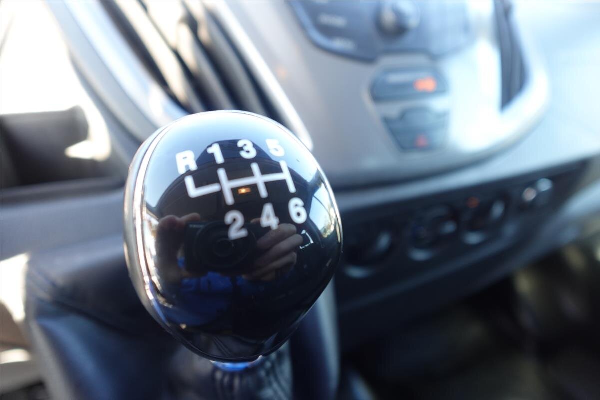 Ford Transit Ostatní 2,2 l 74 kw
