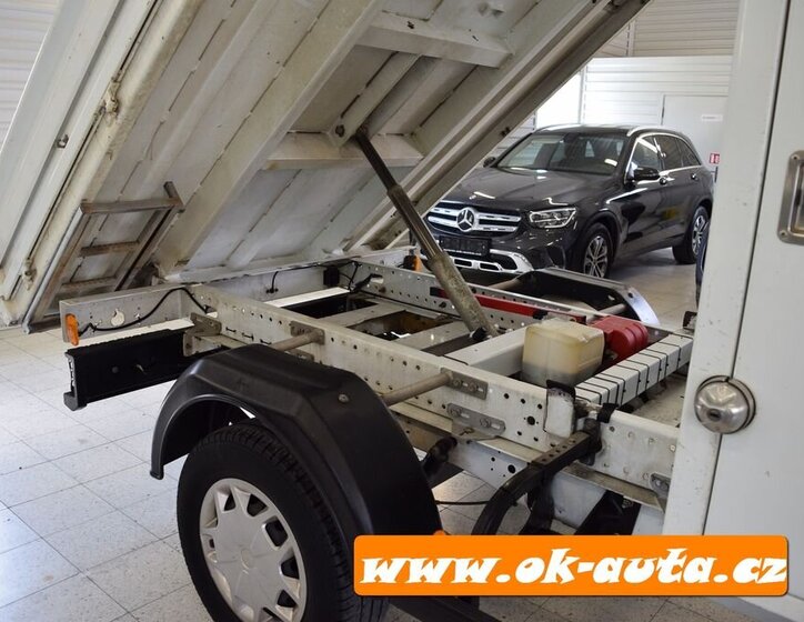 Ford Transit Sklápěč 2,0 l 125 kw