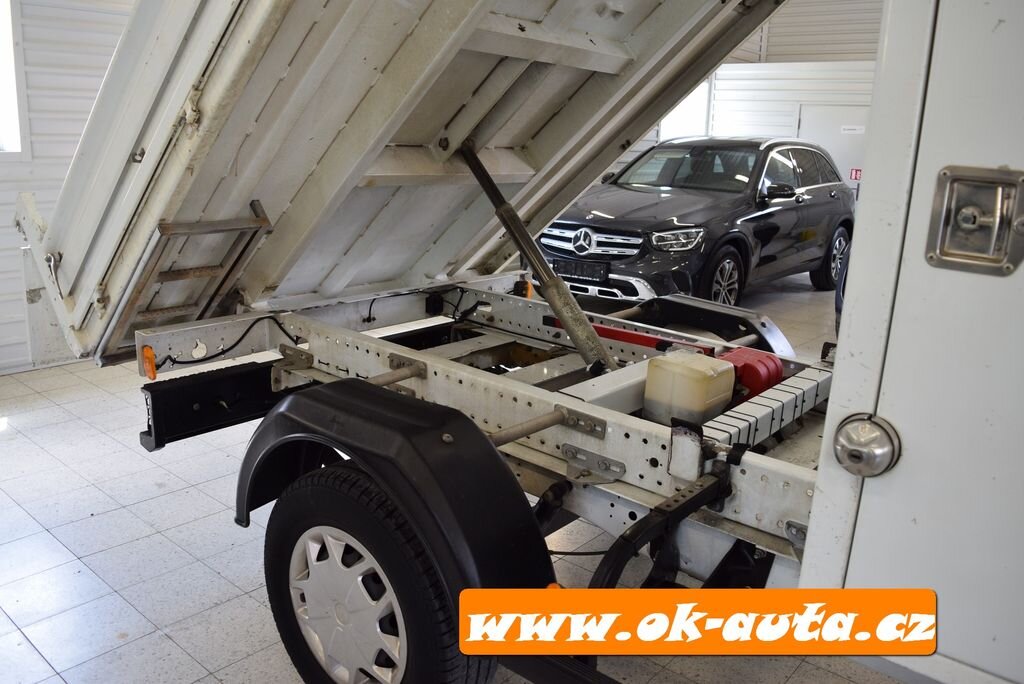 Ford Transit Sklápěč 2,0 l 125 kw