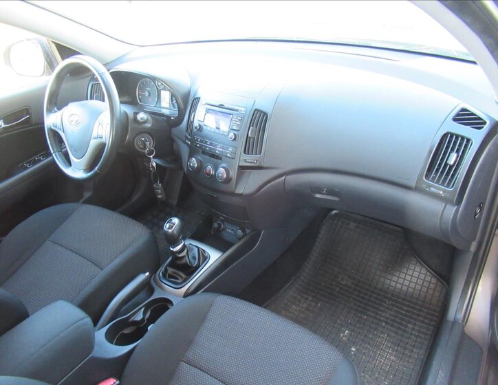 Hyundai i30 Hatchback 1,4 l 80 kw